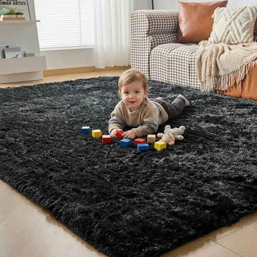 CHOSHOME Tapis de Salon, Shaggy, Doux, pour Chambre à Coucher, Salon, Dessous antidérapant, Moelleux et Moderne, à Poils Longs, 90 x 150 cm, Noir