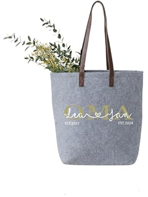 WriteFusion Personalisiert Filztasche Oma mit Namen und bis zu 3 Jahreszahlen Robuster großer Shopper Nachhaltige Geschenk-Tasche Filz-Beutel Einkaufstasche Strandtasche