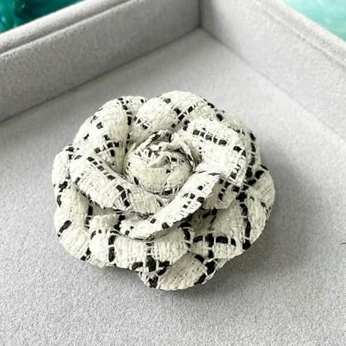 QIUMING Broche en Tissu rétro en Forme de Fleur de camélia pour Femme, Accessoire de Mode pour Cardigan, Manteau, Corsage, Revers, vêtements, Bijoux