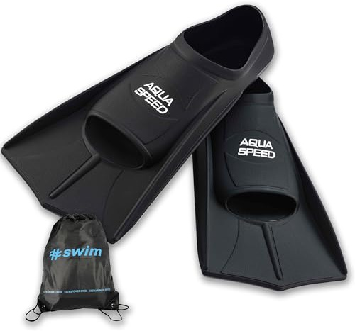 Aqua Speed Trainingsflossen I Herren I leichte Schwimmflossen kurz I Kurzflossen für Männer Erwachsene I Schwimmtraining I Schnorcheln Flossen I Gummi I + Ultrapower Rucksack I schwarzI07; Gr. 43I44