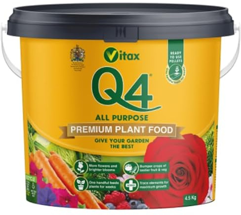 Monal Vitax Q4 4.5kg Pelleted Fertiliser - All-Purpose Growth Formula for Flowers, Vegetables, Fruit, Roses, and Lawns. The Go-To Solution for Healthy Growth and Abundant Harvests