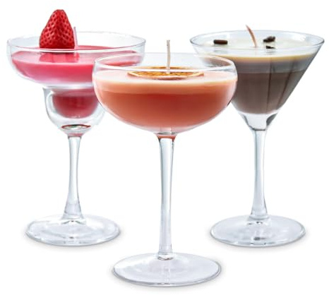 MikaMax Cocktailkerzen Set – 3 Duftkerzen in Cocktailform – Passion Martini, Strawberry Daiquiri & Espresso Martini – 25 Std. Brenndauer – Originelles Geschenk für Frauen & Cocktail-Fans