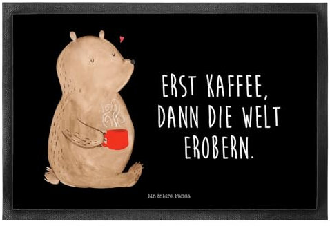 Mr. & Mrs. Panda 60 x 90 cm Fußmatte Bär Kaffee - Geschenk, Schmutzfangmatte waschbar, Welt retten, Fußmatte innen, Teddy, Morgenroutine, Welt