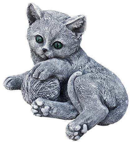 stoneandstyle Steinfigur Katze Tiffy mit Ball, massiver Steinguss, Frost- und wetterfest bis -30°C