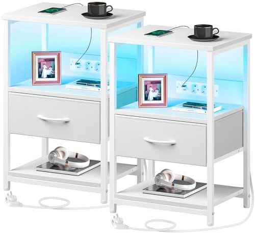 Rolanstar Nachttisch mit LED 2er-Set, Beistelltisch mit Steckdose & Stoffschublade, 3-stufiger Sofatisch mit offenem Regal, perfekt für kleine Räume Schlafzimmer Wohnzimmer, weiß, 40 x 30 x 60 cm