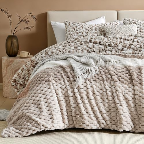 Petrichor Fluffy Queen Comforter Set - Taupe and White Striped Faux Fur Blanket for Queen Bed, Ultra-Soft Warm Bedding for Winter & Fall, Cozy 3 Piece Bed Set (1 Comforter & 2 Pillowcases)