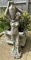 Statue de jardin en pierre avec dame avec pichet à vin | Sculpture décorative classique d'extérieur