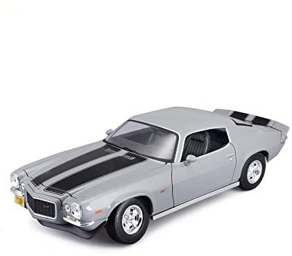 Maisto Chevrolet Camaro Muscle Car - 1:18 Scale - Incredibly Detailed Die-Cast Replica Collectible Model