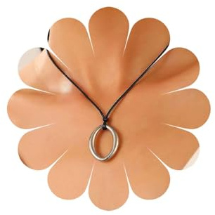 Inateannal Vintage Round Circle Pendant Necklace Black Leather Choker Necklace Leather Rope Chain Necklace Gold Geometry Open Circle Necklace Jewelry for Women