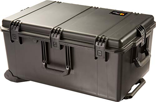 PELI Storm IM2975 stor transportväska på hjul med teleskophandtag, vatten- och dammtät, 118 liters kapacitet, tillverkad i USA, med anpassningsbar skuminredning, svart