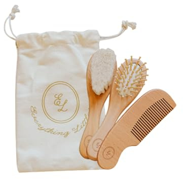 Everything Littles Babybürsten-Set aus Holz, 3 Stück, Massagebürste, weiche Ziegenhaar, Wiegenkappenbürste und stabiler Holzkamm für verhedderungsfreie Babyhaarpflege, ziehfrei, sanft zur Babykopfhaut