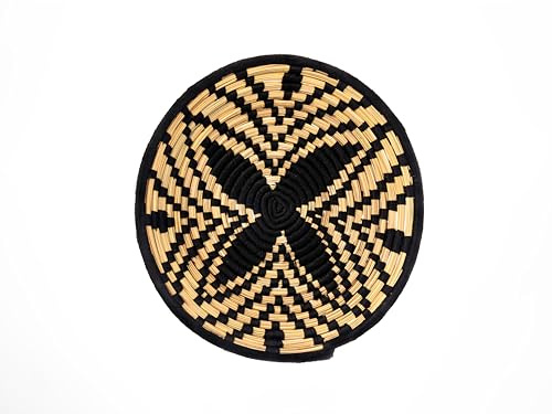 ZocoChic Bandeja Decorativa Bereber de Mimbre y Lana, Hecha a Mano en Marruecos, Plato Decorativo Pared, Beige y Negro, Aprox. 45x7cm