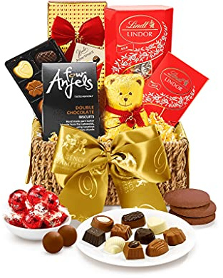 Gourmet Christmas Chocolate Gift Basket - Chocolate Lovers Hamper with Lindor Truffles, Milk Cocoa Bar, Teddy Bear, Double Choc Biscuits - Sweet Gift Basket, from Regency Hampers
