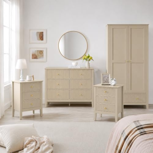 Melody Maison Double Wardrobe, Chest of Drawers & Pair of Bedside Tables - Hales Taupe Range