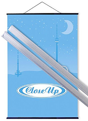 Close Up Tiras de plástico transparentes (91,5 cm), ganchos para pósteres, barras de pósteres, rieles de sujeción (91,5 cm), paquete de 2 (parte superior e inferior) en tubo de polietileno