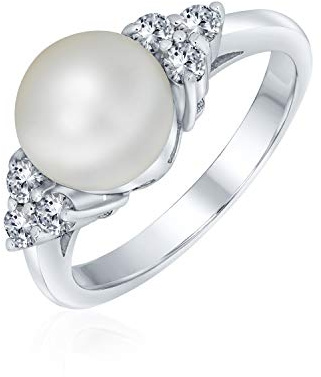 Anello personalizzabile con perla coltivata d'acqua dolce bianca, pietre laterali CZ, solitario per fidanzamento o cocktail per donne in argento sterling .925.