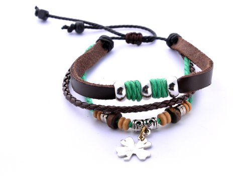 Morella Damen geflochtenes Armband aus Leder mit Perlen und Glücksklee Anhänger