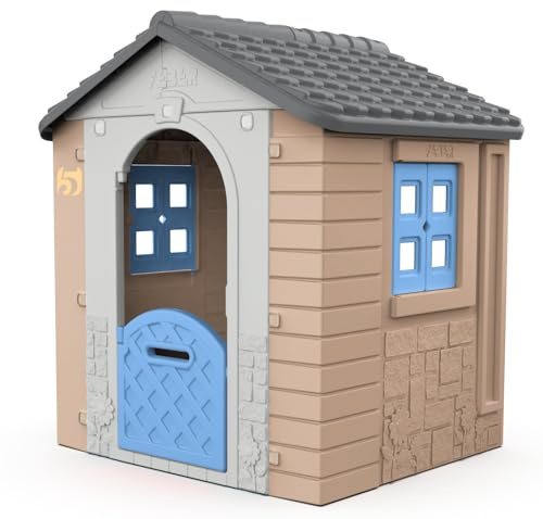FEBER - Dream House con Balcón, Casita Infantil con Puerta Abatible, Tiene Pegatinas para Decorar la Casita, Colores Resistentes a la Luz Solar, Montaje Fácil, A Partir de 2 años, Famosa (FEH31000)