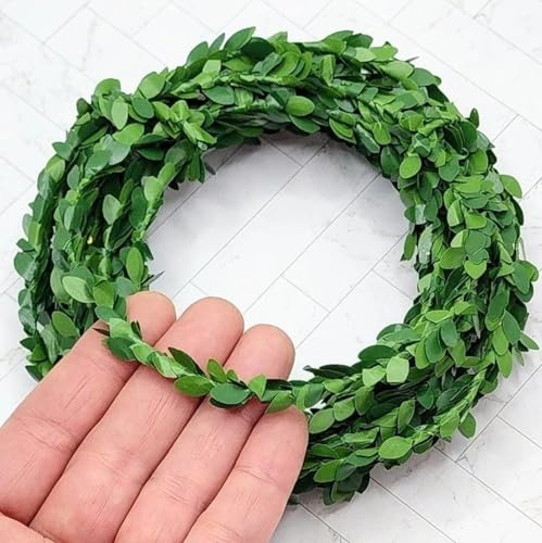 Aorvoras Mini Leaf Garland, Dollhouse Miniature Ivy Leaf Vine Garland, Dollhouse Mini Wreath, Mini Christmas Garland, for Making 1:6 Scale Dollhouse Mini Wreath, Fairy Wedding Crowns, Decor (2Yard)