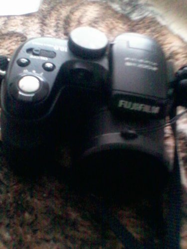Fujifilm S1000FD Compact Digital Camera 10 Megapixels 12x Zoom Black