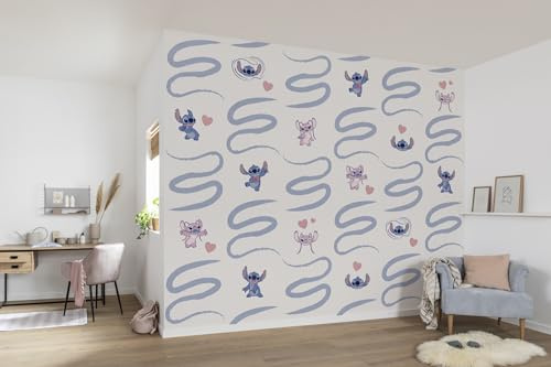 Komar Digitaldruck Vlies Fototapete - Lilo und Stitch Be Kind - Größe 300 x 250 cm