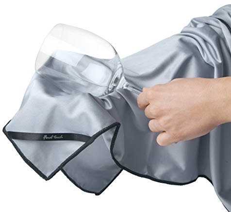 Final Touch Glassware Cleaning Cloths Large Microfibre Ideal for Decanters Wine Glasses GPC5164