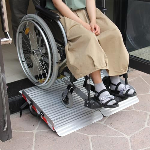 LuusMm Klappbare Türschwellenrampe Aus Aluminium, Praktische Mobile Einstiegsrampe Für Koffer, Tragbare Kofferrampe Für Rollstuhl Oder Roller, 400 Kg Tragkraft,126 * 84.5cm