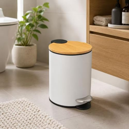 DAMDAM GO Papelera de Baño 3L con Pedal, Tapa de Bambú Natural, Cierre Suave Silencioso, Cubo Interior Extraíble, Acero Antihuellas, Ideal para Baño, Cocina, Dormitorio y Oficina (Blanco)