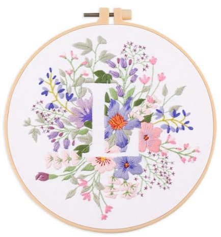 IUHUI Stickset für Anfänger Erwachsene - 26 Blumenbuchstaben Einfache Muster, DIY Handstickerei Stickset mit Rahmen (Blumen- und Grasbuchstabe L)