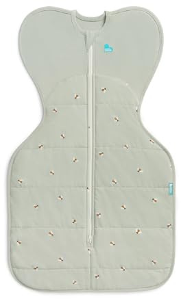 Love To Dream™ Swaddle UP™, Recién nacido 2,2-3,8 kg - Algodón Abejas Oliva | Manta de arrullo | Ajuste perfecto, sueño reparador | 2,5 Tog | 100% algodón | Cremallera doble sentido