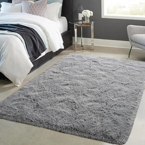 HOKXUAN Hochflor Teppich Wohnzimmer 90 x 180 cm Extra Weich, Pflegeleicht Schlafzimmer Bettvorleger Modernes Einfarbiges Design für Küche, Schlafzimmer, Hellgrau