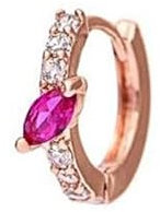 MAISON GIOIELLI FIRENZE - OHANA Mono Orecchino a Cerchio Placcato Oro con Zirconi e Micro Baguette Fucsia, Orecchino Singolo Chiusura a Scatto, Ipoallergenico, Antigraffio e Waterproof (oro rosa)