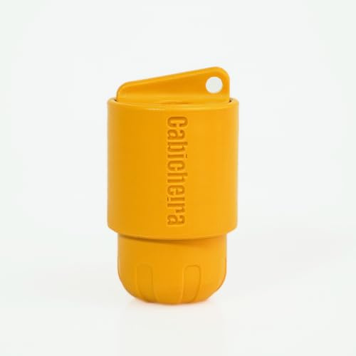 Cenicero Portátil, Compacto y Ecológico. Pequeño accesorio con capacidad para 20 colillas. Accesorio de bolsillo. Color Amarillo. (Amarillo)