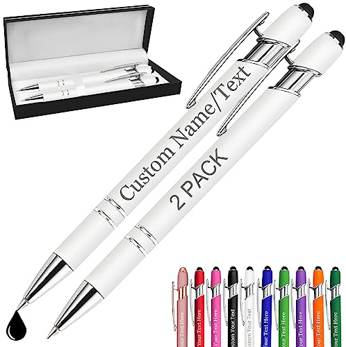 WBgjsnklbnl Lot de 2 stylos personnalisés avec nom - Stylo à bille à encre noire gravé avec pointes de stylet pour hommes, adultes, femmes, enseignants, infirmières, cadeau de mariage - Blanc