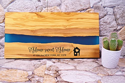 Planche à découper de Cuisine en Bois de Olivier Personnalisée Gravé Personnalisable Présent avec Résine | Cadeau d'anniversaire | River époxy | Taille 41x20x1,5 | de Algis Crafts