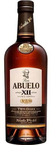Ron Abuelo Two Oaks 40% Vol – Ron panameño exclusivo envejecido en dos tipos de barricas para un sabor complejo, suave y elegante ideal para paladares exigentes