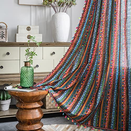 Freyamy Vorhang 240x150cm Bohemian Bunt Grün Baumwolle Leinen Landhausstil Vertikale Streifen Blickdicht Gardinen mit Beige Quasten 2er Set Makramee Verdunklungsvorhänge Gardinen für Schlafzimmer