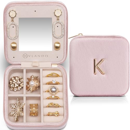 Vlando Schmuckkästchen Reise, Schmuckkästchen klein für Damen, Personalisiert Schmuck Organizer Samt von A bis Z, Personalisierte Geschenke, Schmuckaufbewahrung Reise mit Spiegel, Geschenk für Frauen