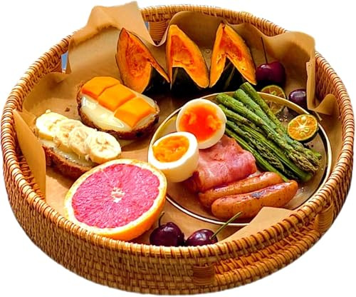 Rundes Rattan Serviertablett mit Ausgeschnittenen Griffen, Handgeflochtenes Dekoratives Tablett, Vielseitig einsetzbar für Frühstück, Getränke, Snacks und Kerzen, Ideal für Couchtisch (30 x 30 x 5 cm)
