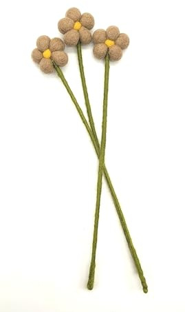 your castle Filzblumen, handgemachte Dekoblumen, fairer Handel, nachhaltige Deko aus Filz, realistische Kunstblumen, künstliche Stoff Blumen, 3 Stück mit Blüten in Beige