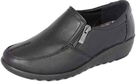 Cushion Walk Women's Black Wide Fit EEE Shoes Ladies Lightweight Faux Leather Slip-on Flat Zip Shoes, Flats, Casual Work Office Comfort (7 UK, Black)
