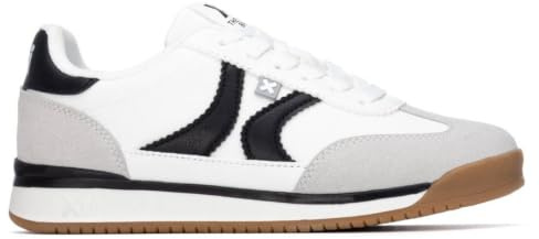 XTI - Zapatilla Niño Blanco - Calzado Cómodo y Versátil - Moda Casual - Modelo 15301302 (Talla 33)