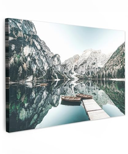 MuchoWow© Wandbilder Groß XXL Wohnzimmer Wanddeko Schlafzimmer Zimmerdeko | 120x80 cm - Wandgemälde Zimmer Deko auf Wand Dekoration Wall Art Landschaft - Boot - Winter - Berge