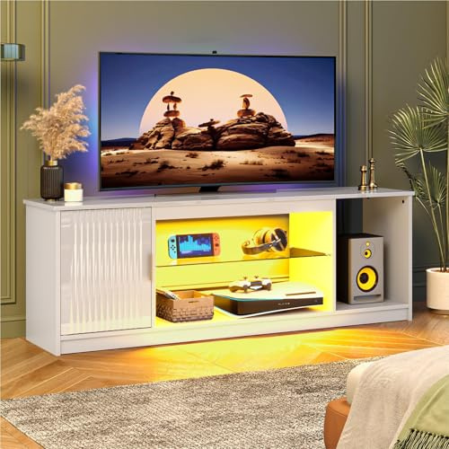 Bestier TV-Schrank für 65-Zoll-Fernseher, Gaming-LED-Entertainment-Center mit glänzendem, geriffeltem Standfuß für PS5, Xbox und TV-Konsole mit verstellbaren Glasböden, strahlend weiß