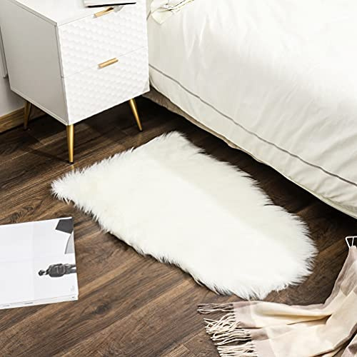 JXLOULAN Faux Lammfell Schaffell Teppich Weiß 40x60 cm, Weicher Flauschiger Teppich Wohnzimmer Deko, Longhair Fell Lammfellimitat Carpet für Stühle Sofa Schlafzimmer Kinderzimmer