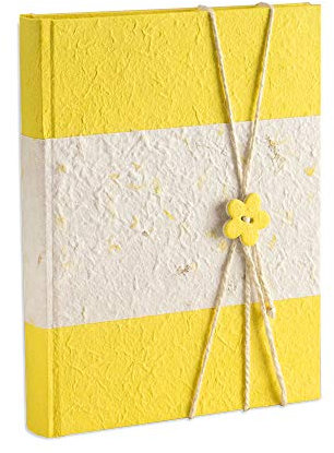 Album 23X30/30fg in carta riso tinta unita e carta riso floreale con chiusura bottone e spago, giallo