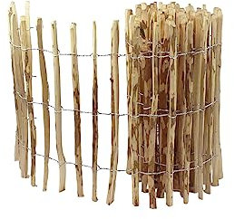 Staketenzaun – Gartenzaun 80 cm Hoch – Einfriedung von Grundstücken, Weiden, Teichen – Stabilisierung von Kletterpflanzen – Zaun aus Haselnussholz mit Stahldraht – Farbe natur, Länge 500 cm, 7-8 cm