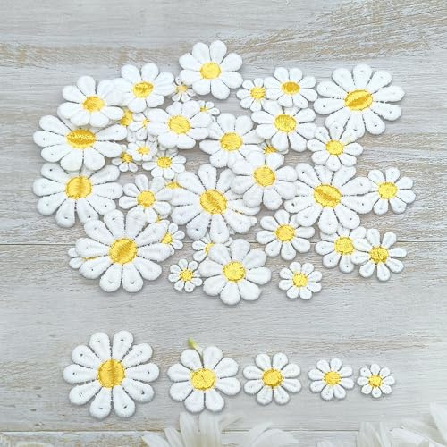 XCSJ 50 Pcs Spitze Stickerei zum Aufnähen,5 Größen Spitze Gänseblümchen Applikation Spitzenstoff Stickerei Patches Stickerei Spitzen Blumen Patches für Kleidung,Jeans,Brautkleid,DIY (Gelb,Weiß 2)