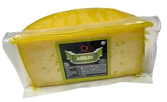 Queso Mezcla Añejo con Aceite de Oliva: Deleitando Paladares con Exquisita Combinación de Maduración y Elegancia Gastronómica, Tesoro Culinario Pleno de Placer y Sofisticación. (1/2 QUESO 1,5KG APROX)