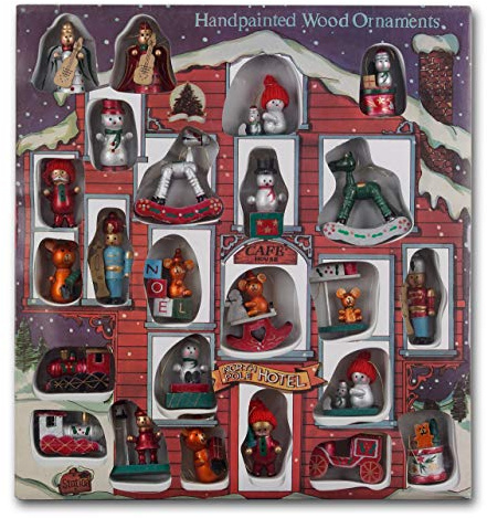 BRUBAKER 24-TLG. Set Weihnachtsbaumschmuck aus Holz | bis zu 7,5 cm große Figuren, handbemalt und in exkl. XXL Weihnachts-Geschenkbox